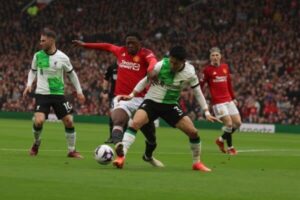 Manchester United 2 : 2 Liverpool - Player Ratings as Reds dropped 2 points
