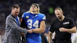 Lions-Alex-Anzalone-Suffers-Forearm-Injury-vs-Jaguars