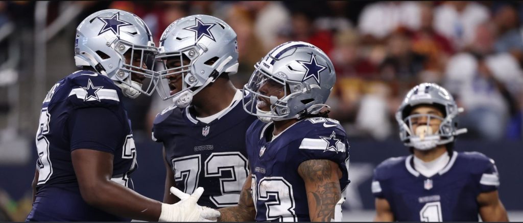 Dallas-Cowboys-team-1024x438