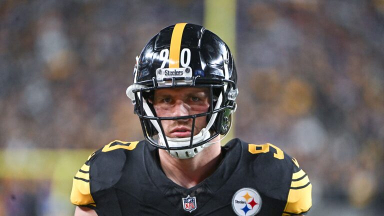 tj-watt-makes-clear-statement-his-future-steelers (1)