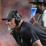 8952887_web1_2025-10-13T041754Z_874599637_MT1USATODAY27312271_RTRMADP_3_DETROIT-LIONS-HEAD-COACH-DAN-CAMPBELL-WATCHES-A-PLAY-AGAINST