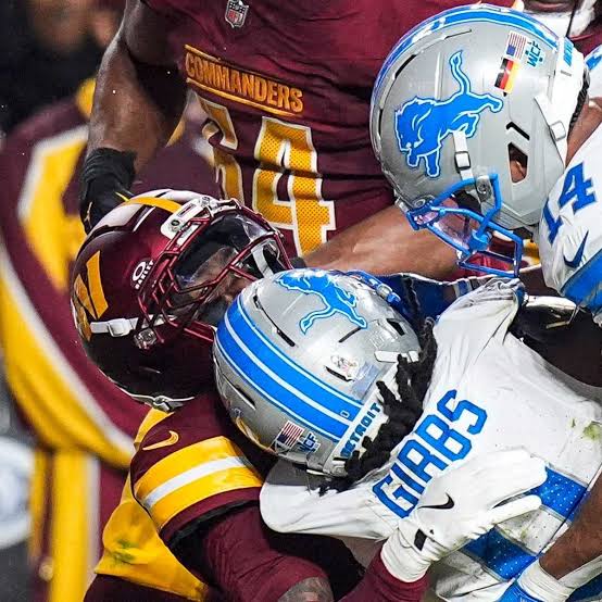 images - 2025-11-16T155757.711