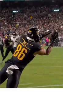 images - 2025-11-17T001616.366