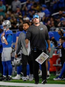 images - 2025-11-18T021903.484