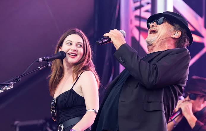 images - 2025-11-23T202725.992