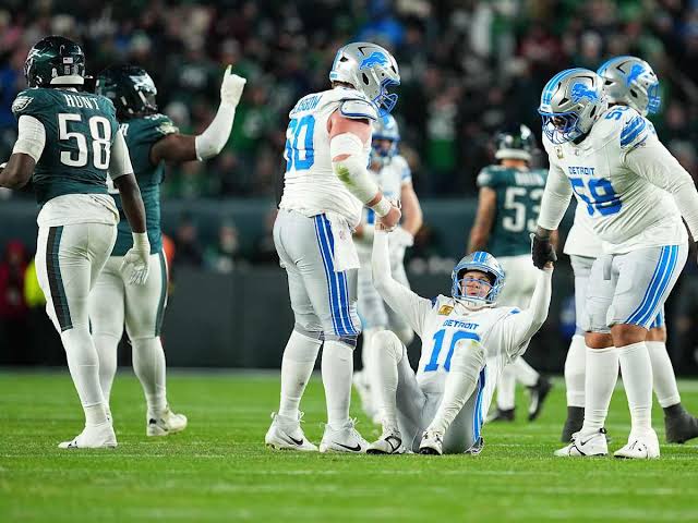 images - 2025-11-23T211814.813