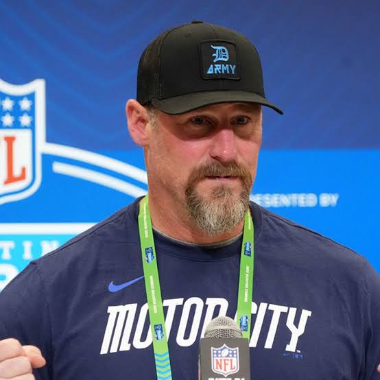 images - 2025-12-08T155021.698