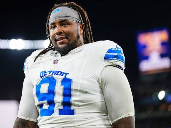 images - 2025-12-10T094127.017