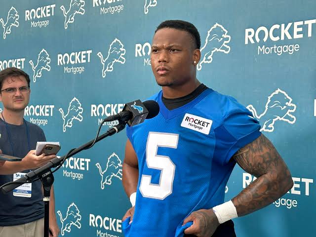 images - 2025-12-17T062055.846