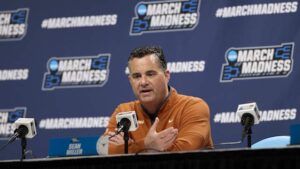 images_ImagnImages_mmsport_245_01km37zx4agxnhy4yh6d (1)