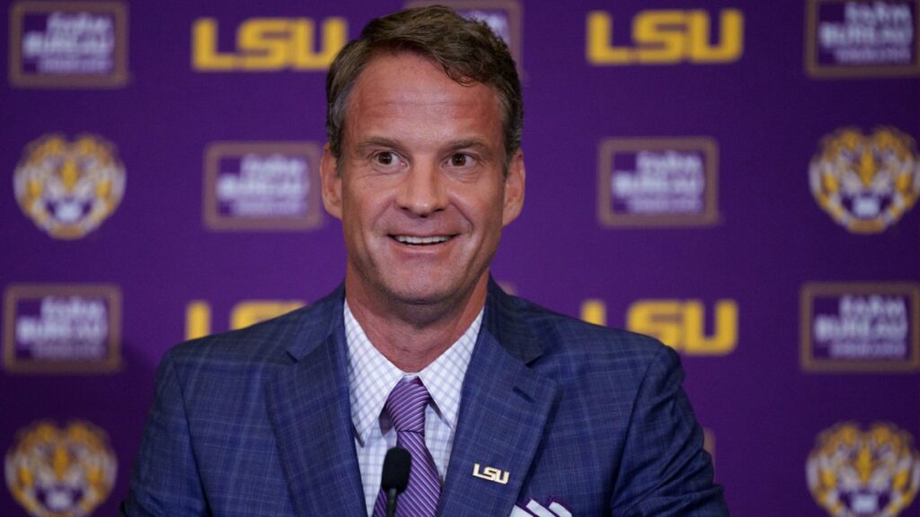 LSU-Tigers-head-coach-Lane-Kiffin-1