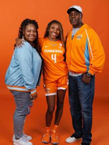 Last go round’ 😊🍊 #committed