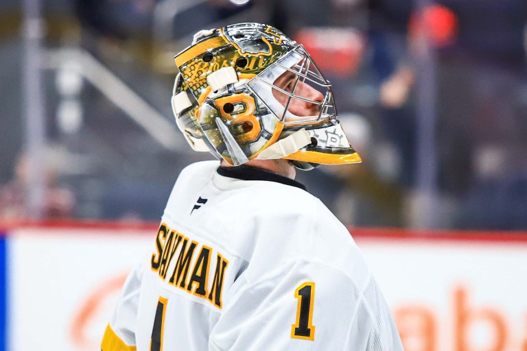 file-jeremy-swayman-bruins-aland-6405