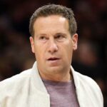 images_ImagnImages_mmsport_inside_the_suns_01kqap1e257wbkd53s80