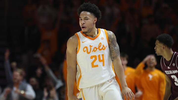 images_ImagnImages_mmsport_volunteer_country_01knpztc57hnm6aggfsf