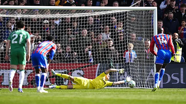 jean-philippe-mateta-scores-late-penalty-as-palace-come-back-to-beat-newcastle