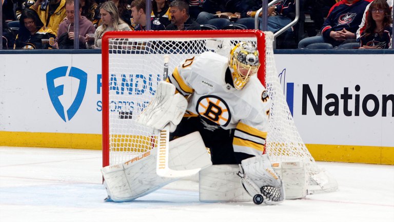 Boston-Bruins-goalie-Joonas-Korpisalo-70-